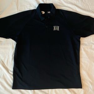 Official Hawaii men’s football team issued Sheraton Hawaii Bowl polo.